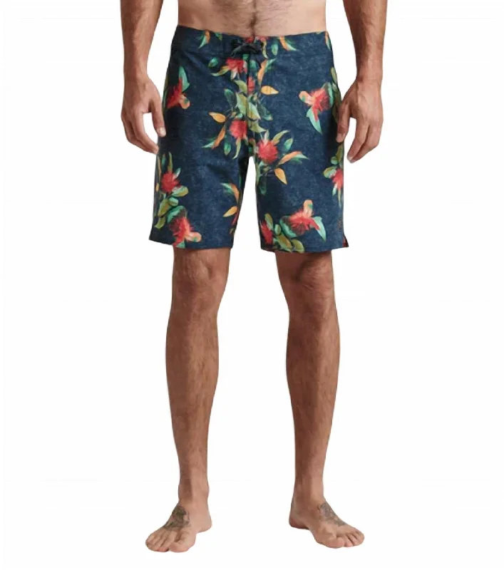 Passage Boardshorts In La Selva Dark Navy