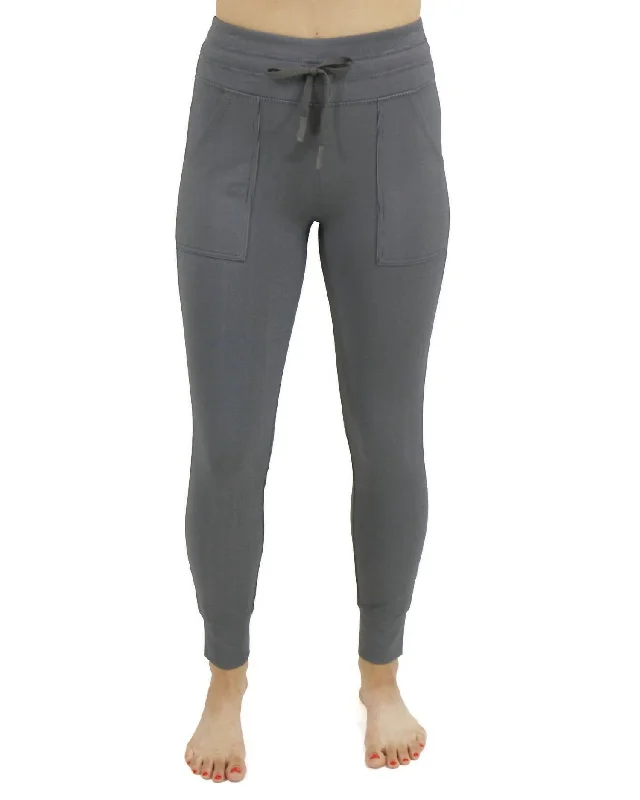 Performance Jogger Leggings In Gray